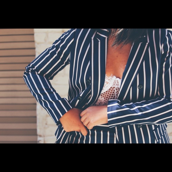 NEVER WORN WITH TAG double breasted stripe blazer - Picture 2 of 8